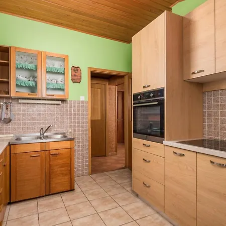 Appartement Magda With A Parking Space And Sea View *